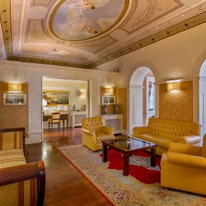 hotel-la-residenza-rome.it-romehotels.com/