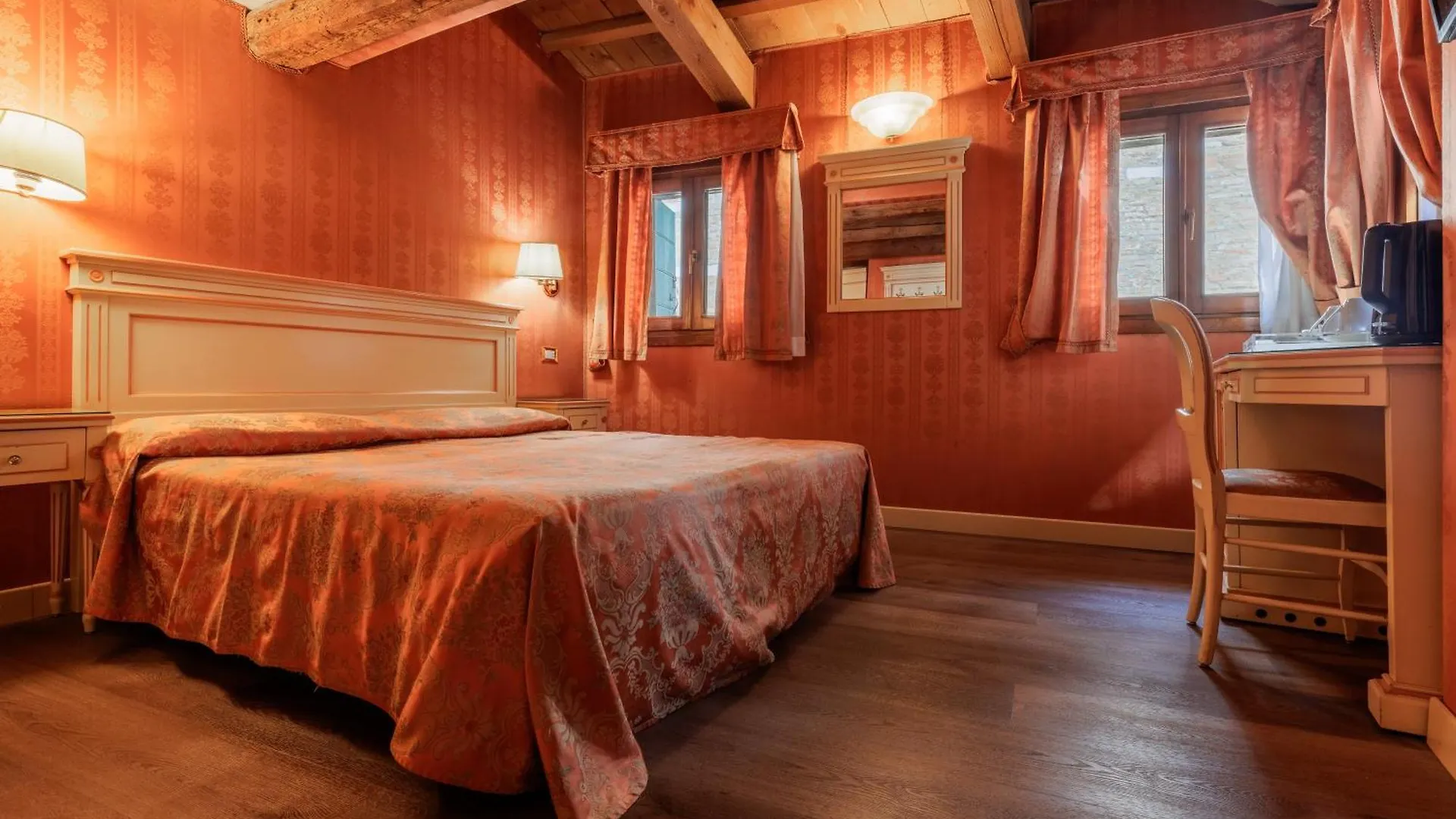 *** Bed & Breakfast Lanterna Di Marco Polo Bed and Breakfast Venedig Italien