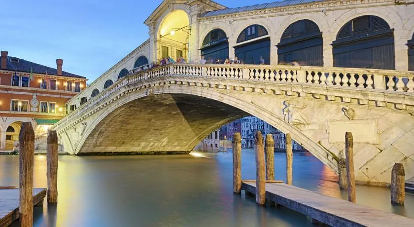 Lanterna Di Marco Polo Bed & Breakfast Venice