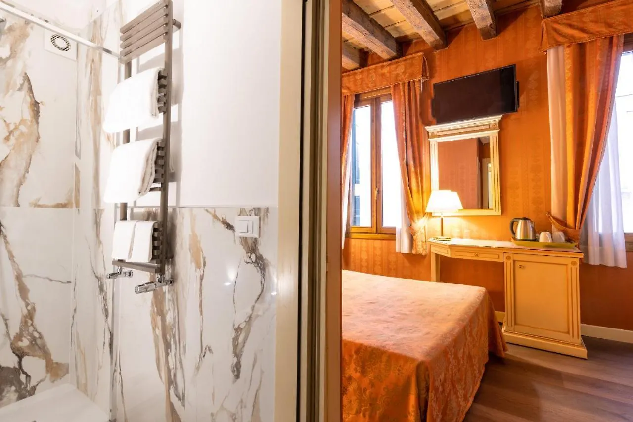 Lanterna Di Marco Polo Bed & Breakfast Venice