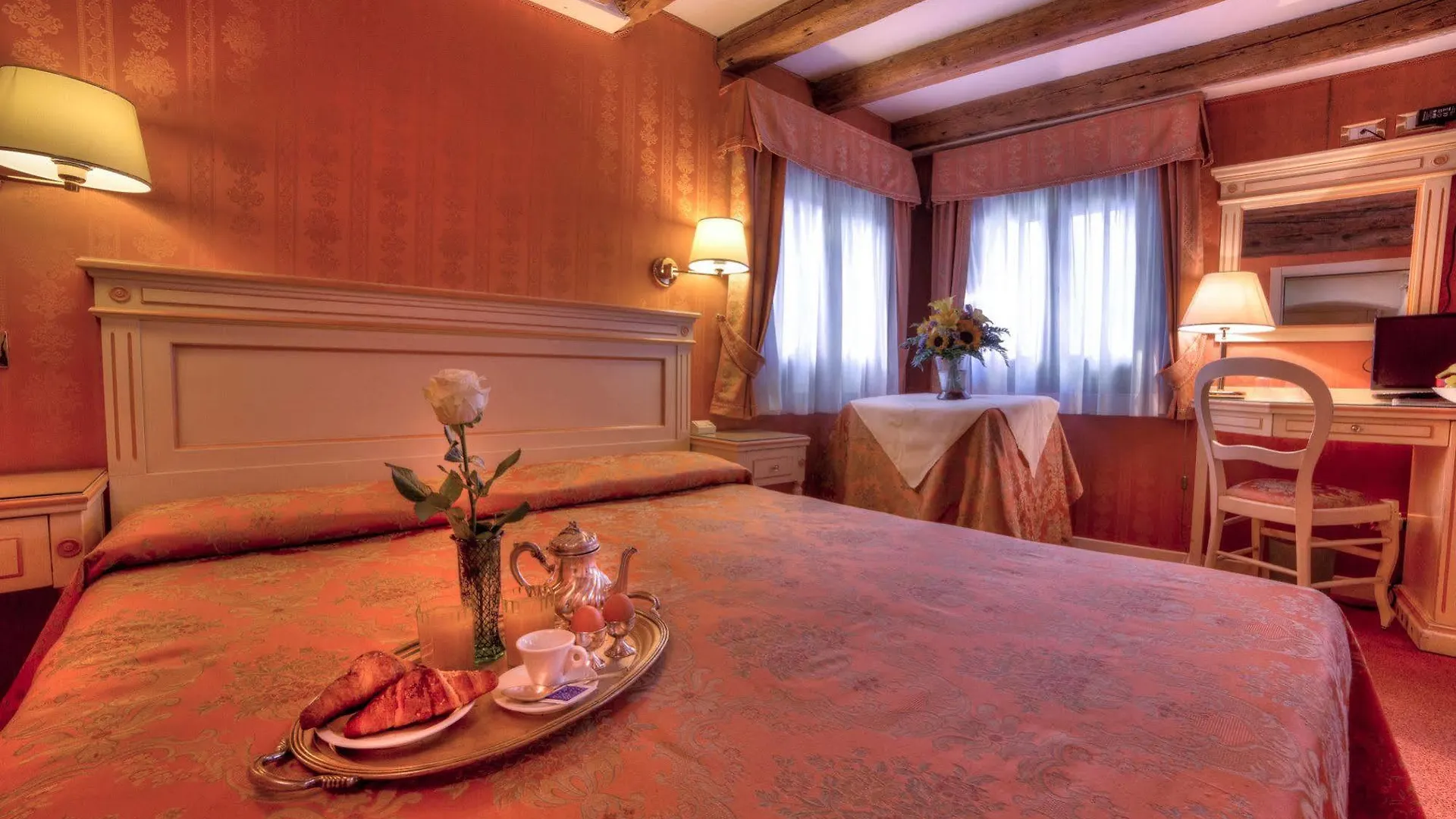 Lanterna Di Marco Polo Bed & Breakfast Venice