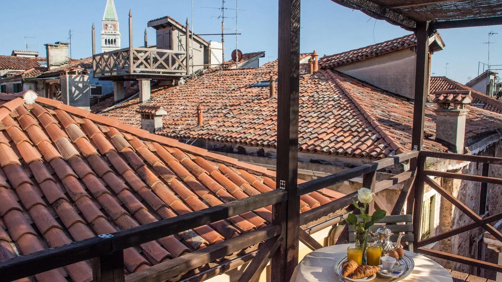 Lanterna Di Marco Polo Bed & Breakfast Venice 3*,  Italy